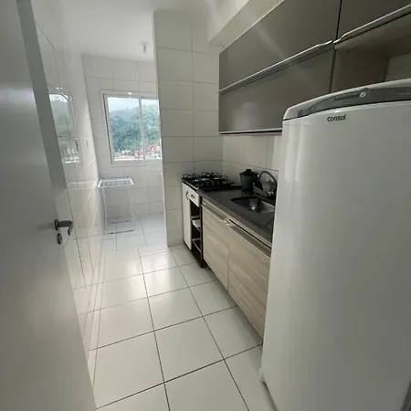 Apartamento Na Martim De Sa Com Estacionamento Caraguatatuba Exterior photo