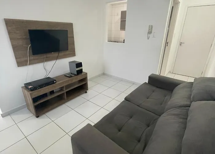 Apartamento Na Martim De Sa Com Estacionamento
